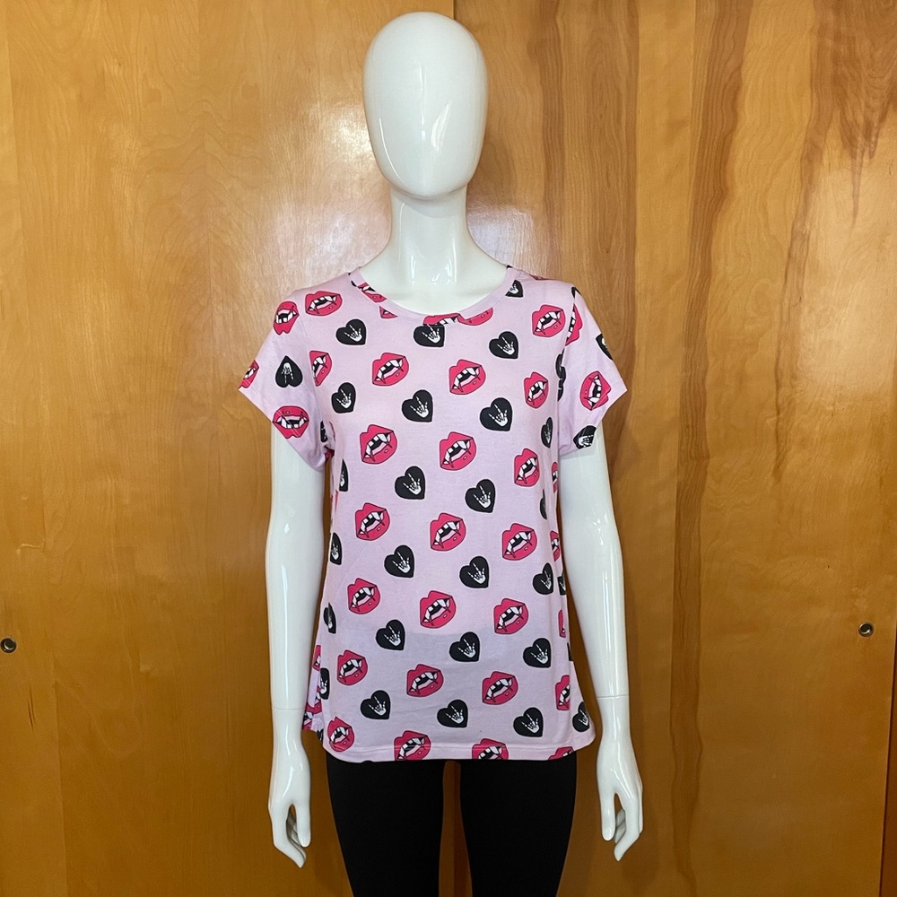 Valfre Skeleton Vampire Halloween Shirt Size Small Pink